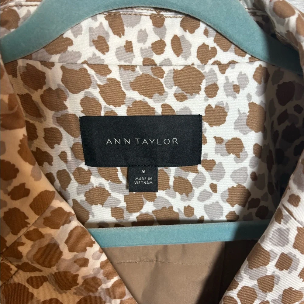 Ann Taylor Ivory Twill Animal Print Pea Coat Classic Preppy Stylish Modern Artsy - Picture 9 of 10